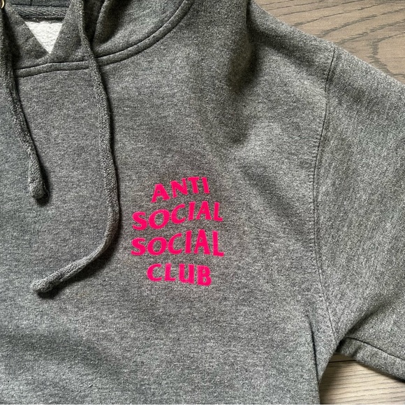 🩷Anti Social Social Club Pink Logo Hoodie - Picture 4 of 4